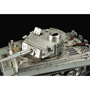 Радиоуправляемый танк Heng Long German Tiger I масштаб 1:8 RTR 2.4G 