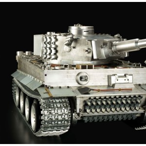 Радиоуправляемый танк Heng Long German Tiger I масштаб 1:8 RTR 2.4G 