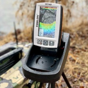 Кораблик для прикормки Carpboat Toslon Xboat 730 + Эхолот TF740 GPS + Xpilot