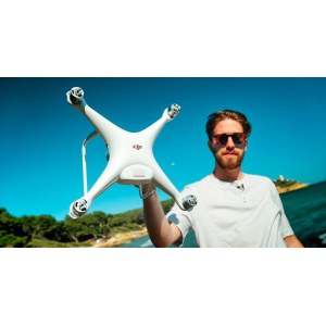 Квадрокоптер DJI Phantom 4 PRO PLUS V2.0