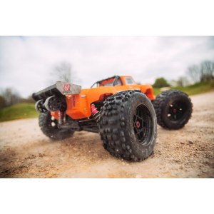 ARRMA Outcast 6S 4WD Brushless RTR (серебряный) 2019 года ARA106042T1