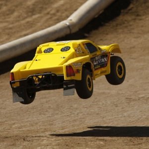 Шорткорс 1/10 - LOSI Tuff Country XXX-SCT (б/к) с AVC (ЛиПо, ЗУ в комплекте)