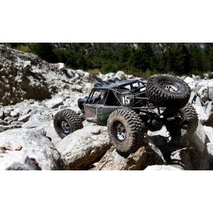 Vattera Twin Hammers 1.9 Rock Racer RTR (влагозащита, LiPo АКБ и ЗУ)