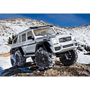 Радиоуправляемая машина TRAXXAS TRX-6 Mercedes-Benz G 63 AMG 6x6 WHITE TRA88096-4-W