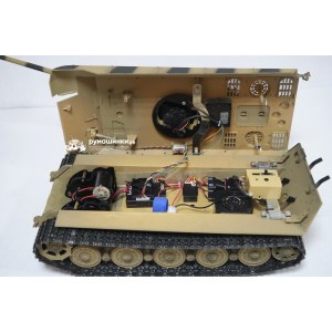 Радиоуправляемый танк Torro King Tiger 1/16, откат ствола (для ИК боя) V3.0 2.4G RTR TR11410-CA-3.0