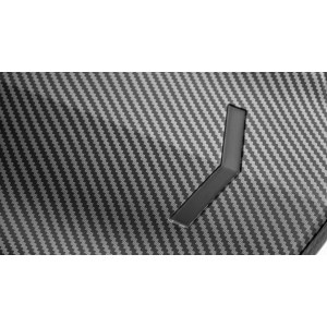 Кораблик для рыбалки CARPBOAT TOSLON XBOAT 750 CARBON с XR500 GPS и эхолотом TF750 DUO