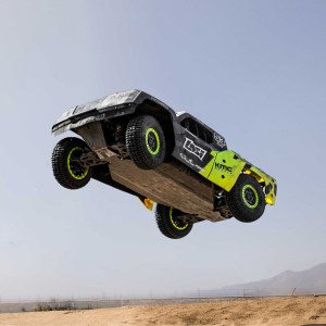 Радиоуправляемая бензиновая модель Losi 5IVE-TG 3.0 1/5 4WD RTR LOS05025
