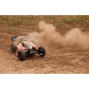 Trophy Flux RTR 4WD 1:8 2.4GHz