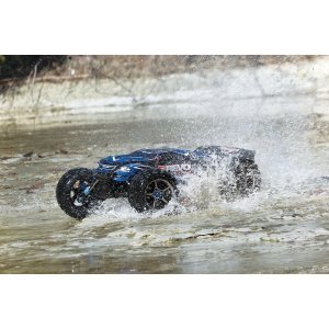 TRAXXAS 1/10 EP 4WD E-Revo Brushless W/P TQi RTR+ NEW fast charger