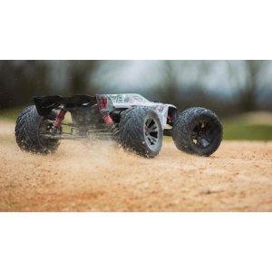 Радиоуправляемая модель ARRMA Kraton BLX