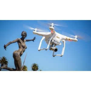 Квадрокоптер DJI Phantom 3 Professional