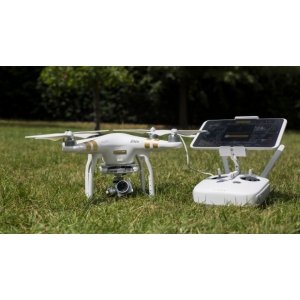 Квадрокоптер DJI Phantom 3 Professional