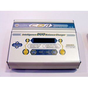 Зарядное устройство универсальное - CD1 (220/12В, 100Wx2, C:10A, D:5A)