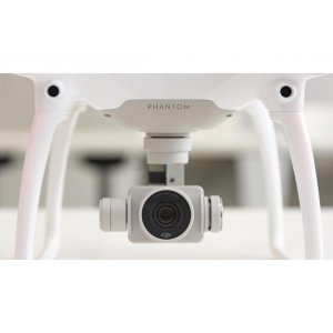 DJI Phantom 4 два аккумулятора