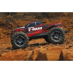Модель TRAXXAS E-Maxx Brushless 1/10 4WD