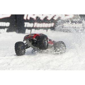 Модель TRAXXAS E-Maxx Brushless 1/10 4WD