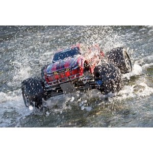Модель TRAXXAS E-Maxx Brushless 1/10 4WD