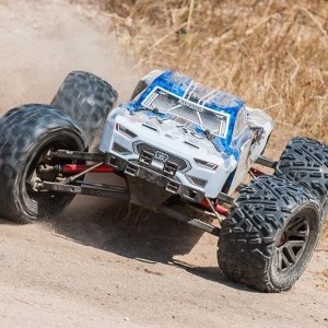 Внедорожник ARRMA Nero 6S BLX 4WD 6S 1/8 с блокировками