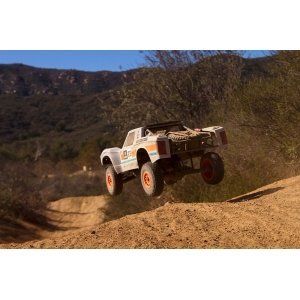 Набор для сборки AXIAL Yeti Trophy Truck 4WD 1/10 KIT