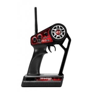 Traxxas E-REVO 1:10 (ready to Bluetooth module)