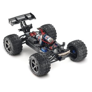 Traxxas E-REVO 1:10 (ready to Bluetooth module)