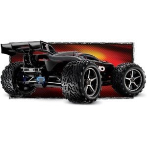 Traxxas E-REVO 1:10 (ready to Bluetooth module)