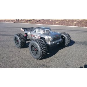 Радиоуправляемая машина Arrma OutCast 6S BLX