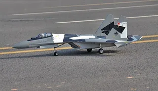 Модель самолета FreeWing Su-35 Flanker-E ARF (серый камуфляж)