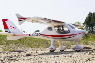 Модель радиоуправляемого самолета FreeWing Flight Design CTLS PNP