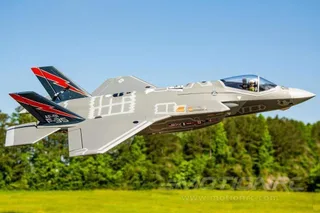Модель радиоуправляемого самолета FreeWing F-35 Lightling II (NEW) KIT Plus FJ21611A+ — фото 2