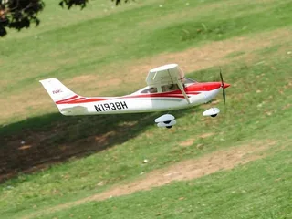 Радиоуправляемый самолет Top RC Cessna 182 400 class 965мм KIT top003A — фото 3
