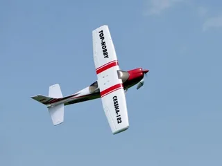 Радиоуправляемый самолет Top RC Cessna 182 400 class 965мм KIT top003A — фото 6