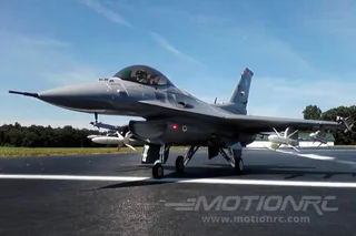 Самолета FreeWing F-16C KIT Plus (90мм) FJ30611K+