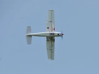 Р/У самолет Top RC Cessna 182 400 class красная 965мм 2.4G 4-ch LiPo RTF top003C — фото 6
