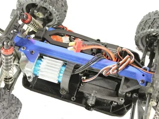 Радиоуправляемый монстр Remo Hobby SMAX Brushless V2.0 (красный) 4WD 2.4G 1/16 RTR — фото 13