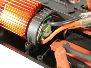 Радиоуправляемый монстр Remo Hobby SMAX UPGRADE V2.0 (красный) 4WD 2.4G 1/16 RTR — фото 13