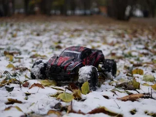 Радиоуправляемый монстр Remo Hobby MMAX (красный) 4WD 2.4G 1/10 RTR — фото 7