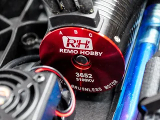 Радиоуправляемый монстр Remo Hobby Dinosaurs Master Brushless (синий) 4WD 2.4G 1/8 RTR — фото 9