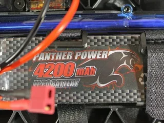 Радиоуправляемый шорт-корс Remo Hobby 9EMU Brushless (красный) 4WD 2.4G 1/8 RTR — фото 12