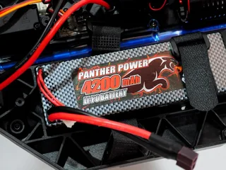 Радиоуправляемая трагги Remo Hobby EVO-R Brushless UPGRADE (красная) 4WD 2.4G 1/8 RTR — фото 9