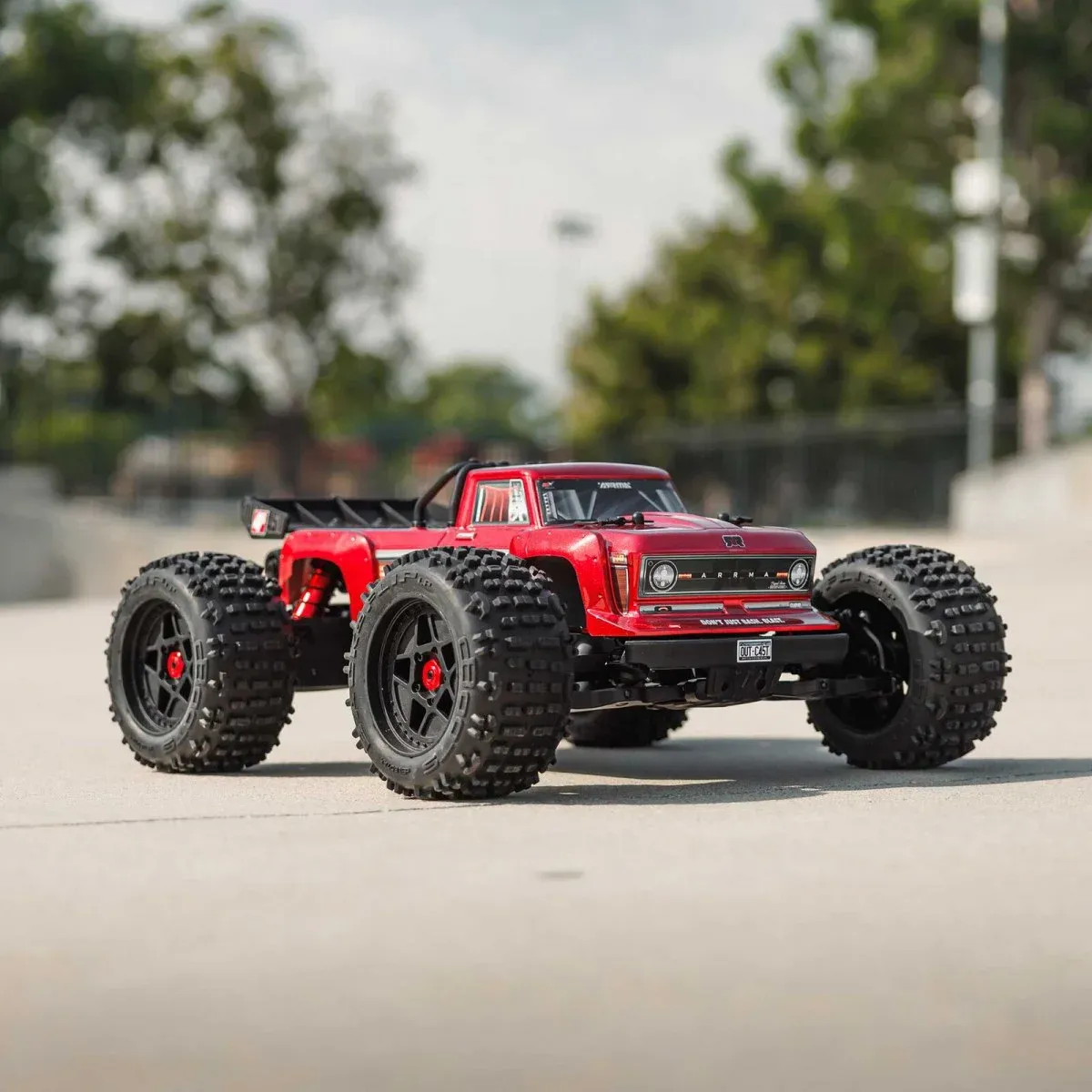 ARRMA Outcast 4S